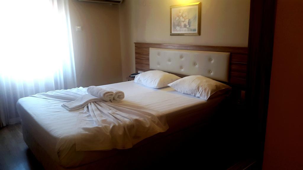 Aziz Arslan Hotel Ayvalı Extérieur photo